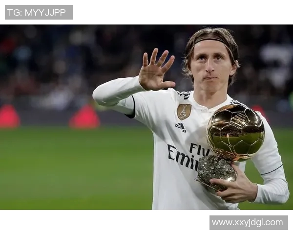 各国足球明星身高对比分析揭示运动员体格与表现的关系 各国足球明星身高对比分析揭示运动员体格与表现的关系