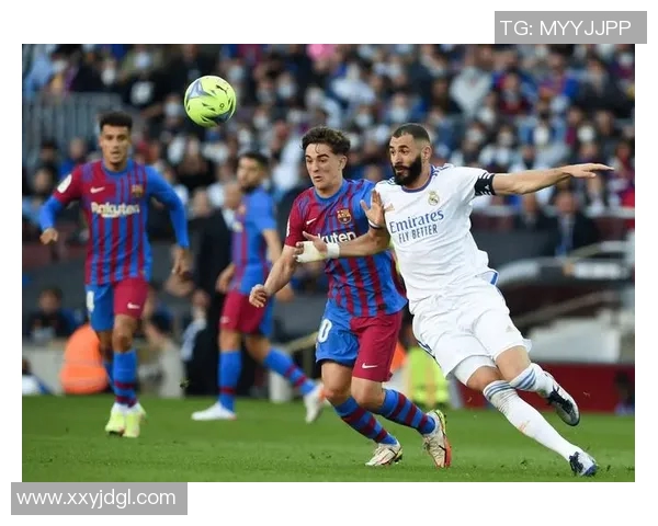 2017年足球明星精彩瞬间回顾与珍贵照片集锦